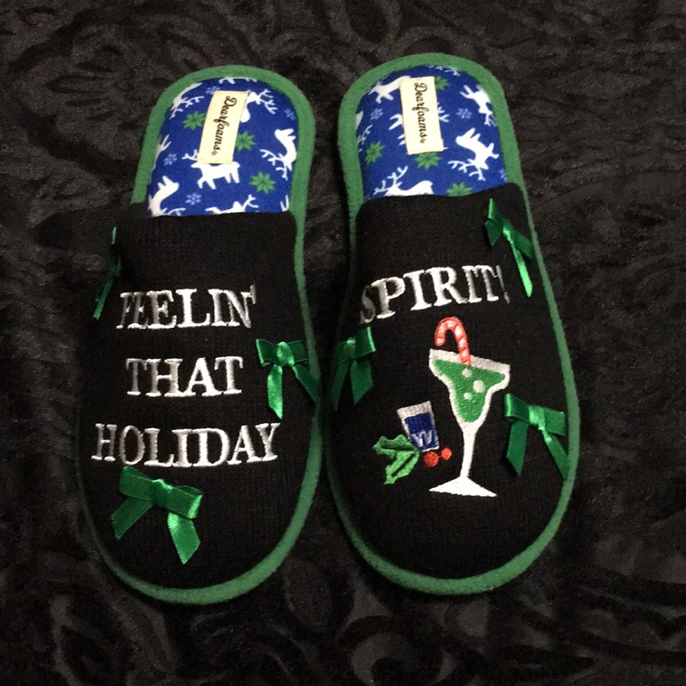 Dearfoams Christmas Slippers